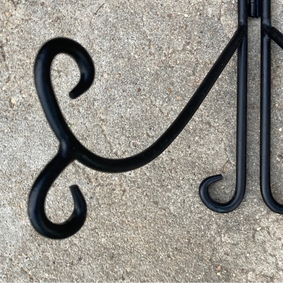 Vintage Wrought Iron Plate Rack - Picture 7 of 7